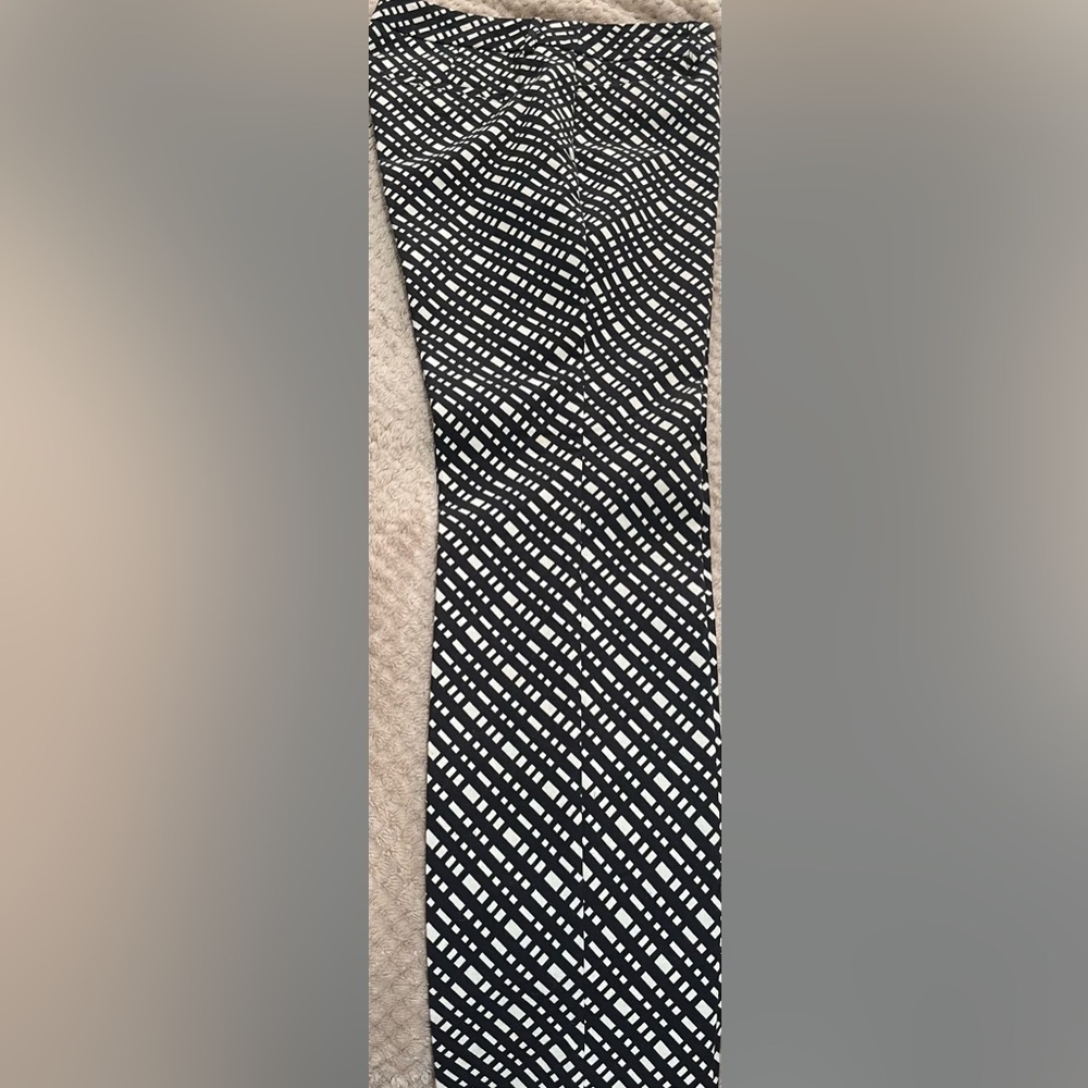Express Black & White Diagonal Grid Straight Leg Pant